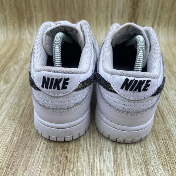 Nike Dunk Low SE Primal Women's Size 7 Sneakers Shoes White Casual DD7099-100‎ - Picture 4 of 10